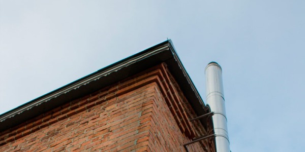 Come trovare una canna fumaria nel muro